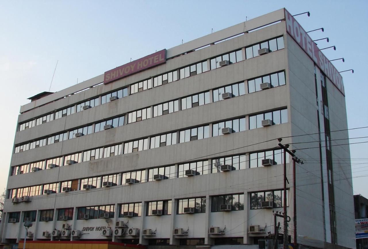 Shivoy Hotel ゴーラクプル エクステリア 写真