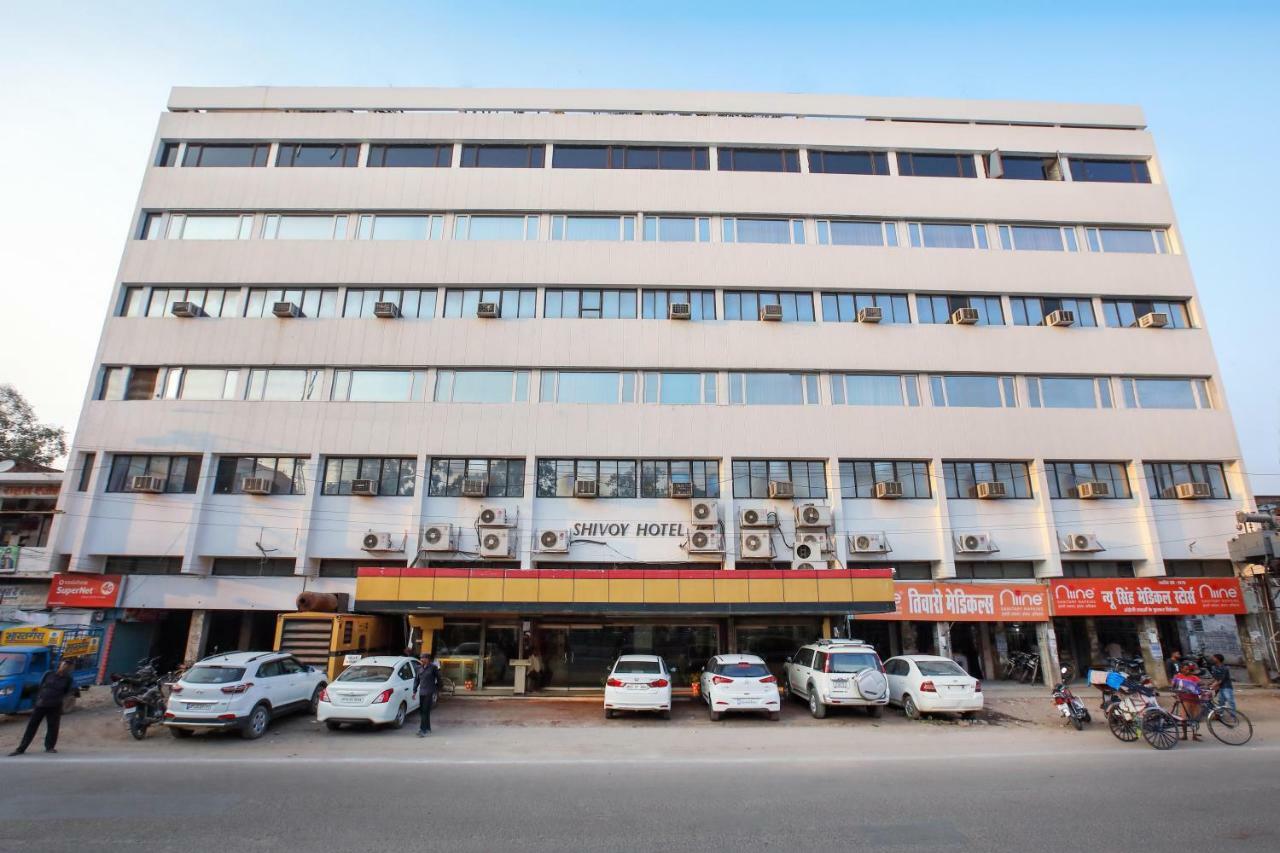 Shivoy Hotel ゴーラクプル エクステリア 写真